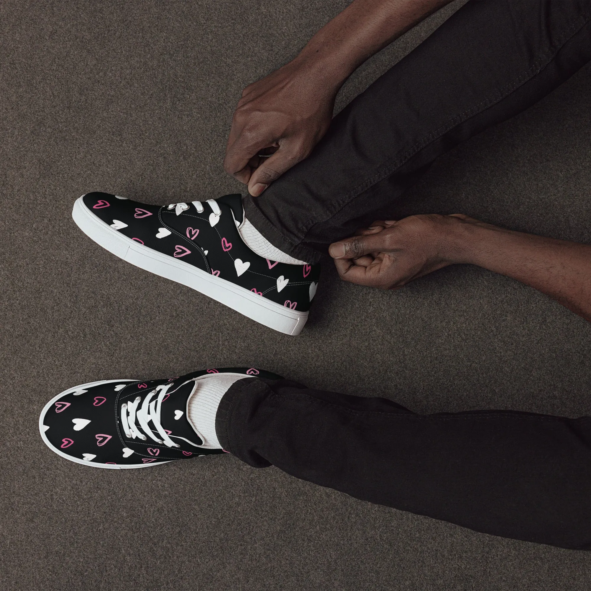 BE MY VALENTINE Men’s Lace-Up Canvas Shoes