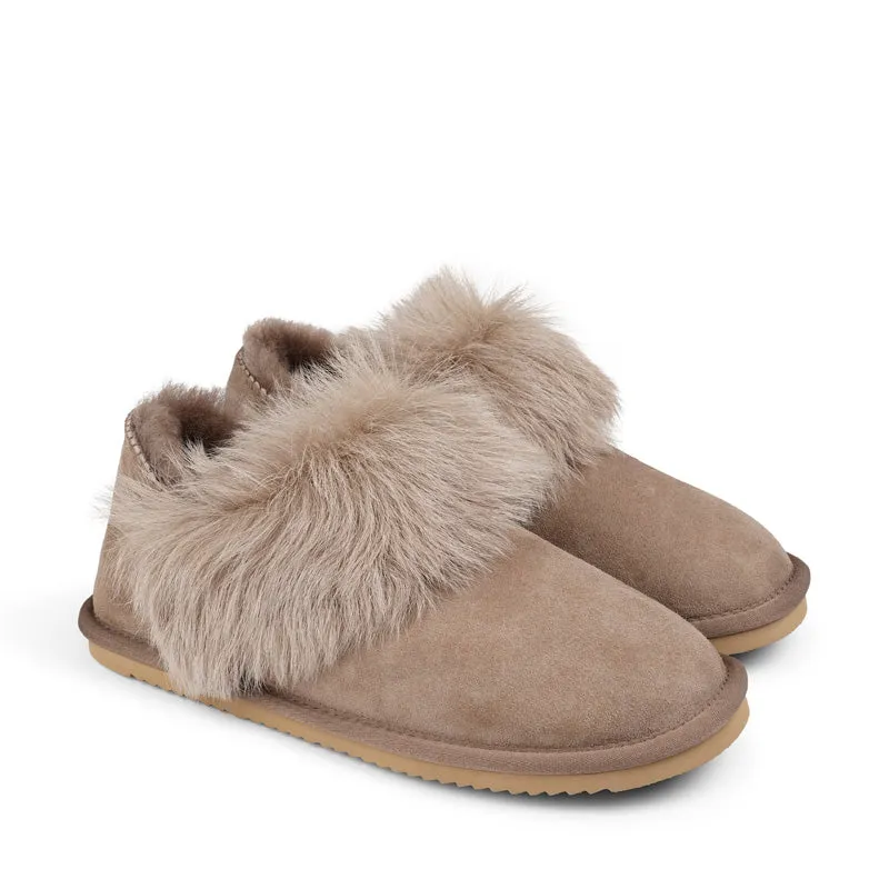Molde - Shearling Slippers with heel cap