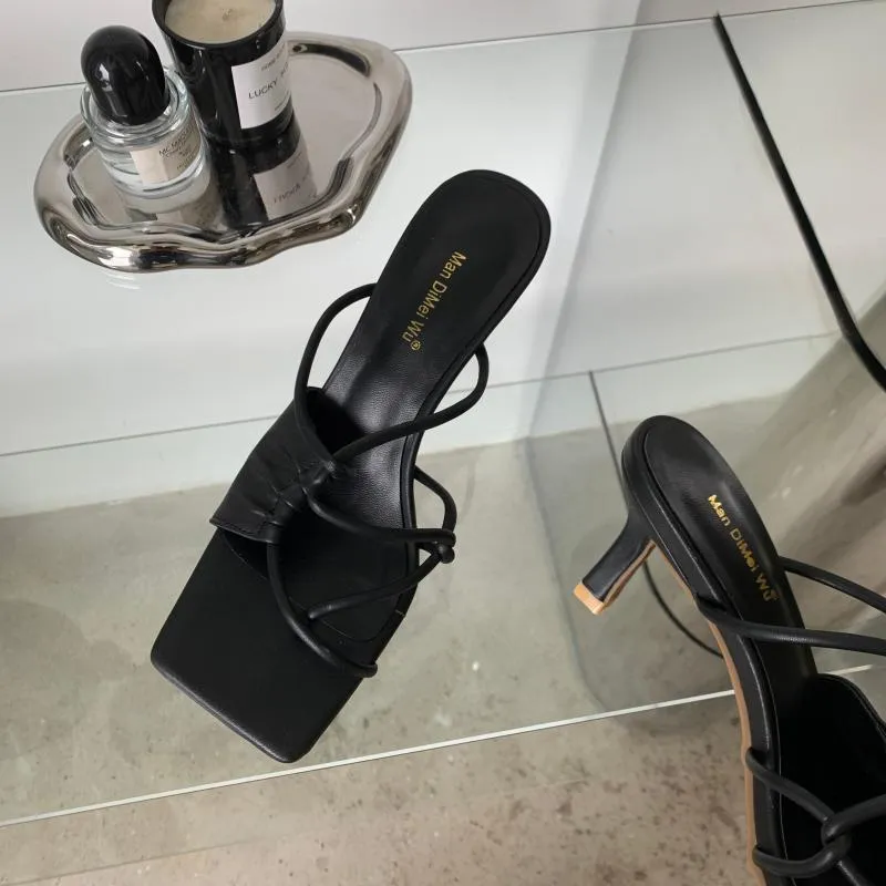 Narrow Band Square Toe Slip Heel