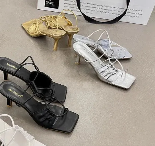 Narrow Band Square Toe Slip Heel