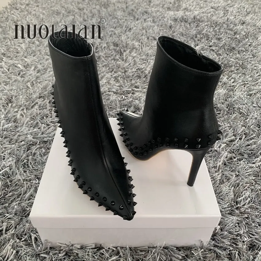 Rivet Spike Boots