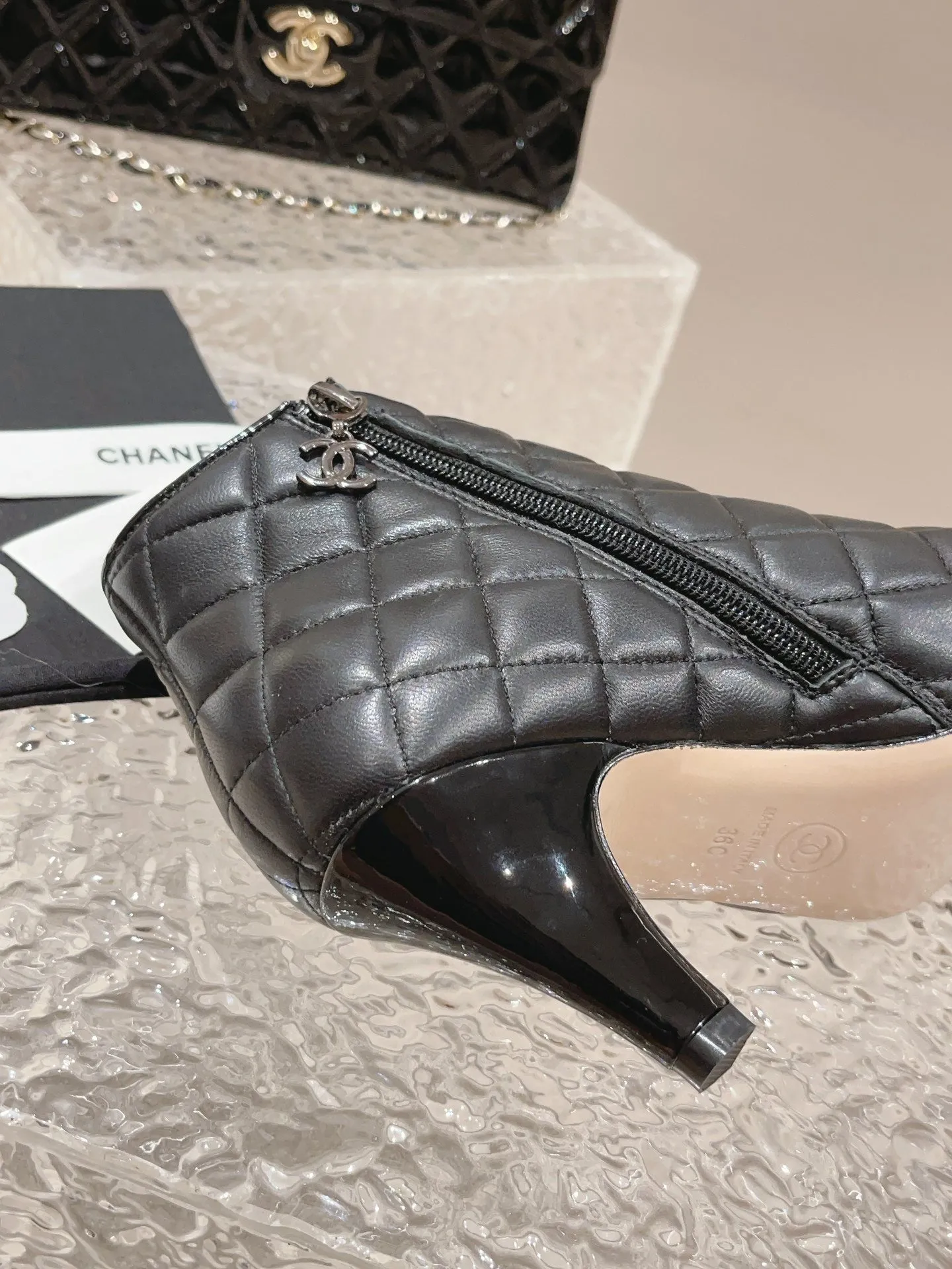 SE1204 CC Ankle Boots / Size4-10