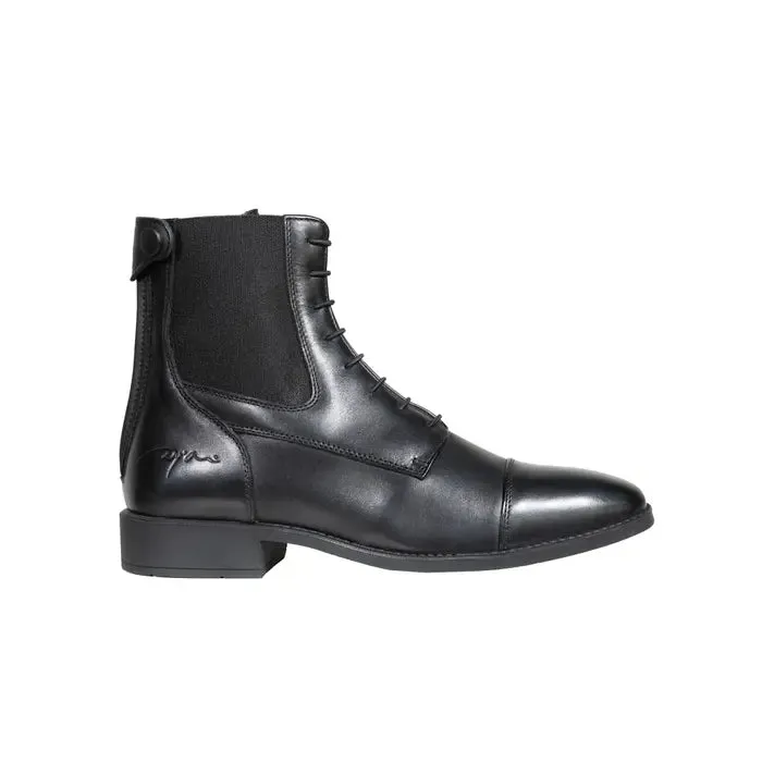 Short Boots with Front Laces