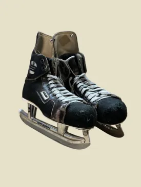 Used Antique Vintage Bauer Supreme II Ice Hockey Skates